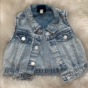 {Genuine kids from Oshkosh} Denim vest